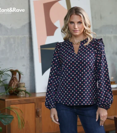 Rant & Rave Taya Top Navy