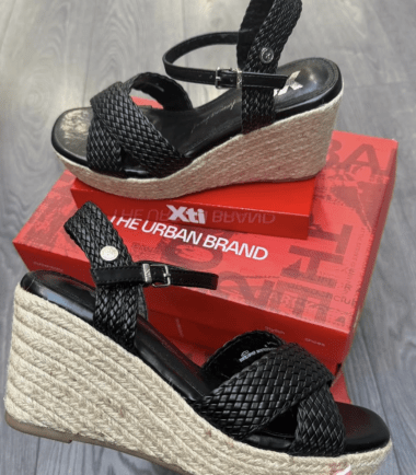 XTI black   Wedge