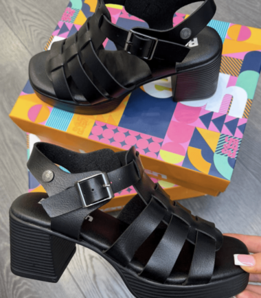 Refresh Ladies Black Block Heel Sandal