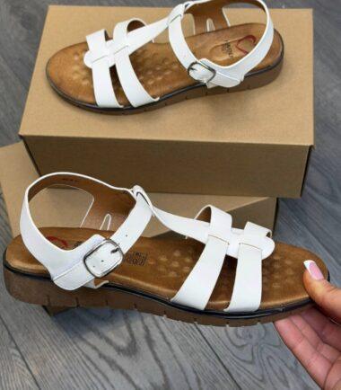 Heavenly Feet Ladies White Sandals – Billie