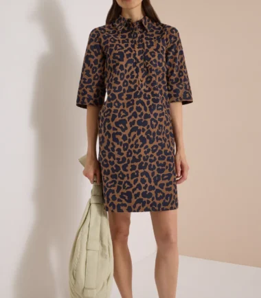 Cecil Knee-length courdy dress with Leo pattern