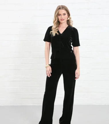 Rant and Rave Matilda Velvet Top in black